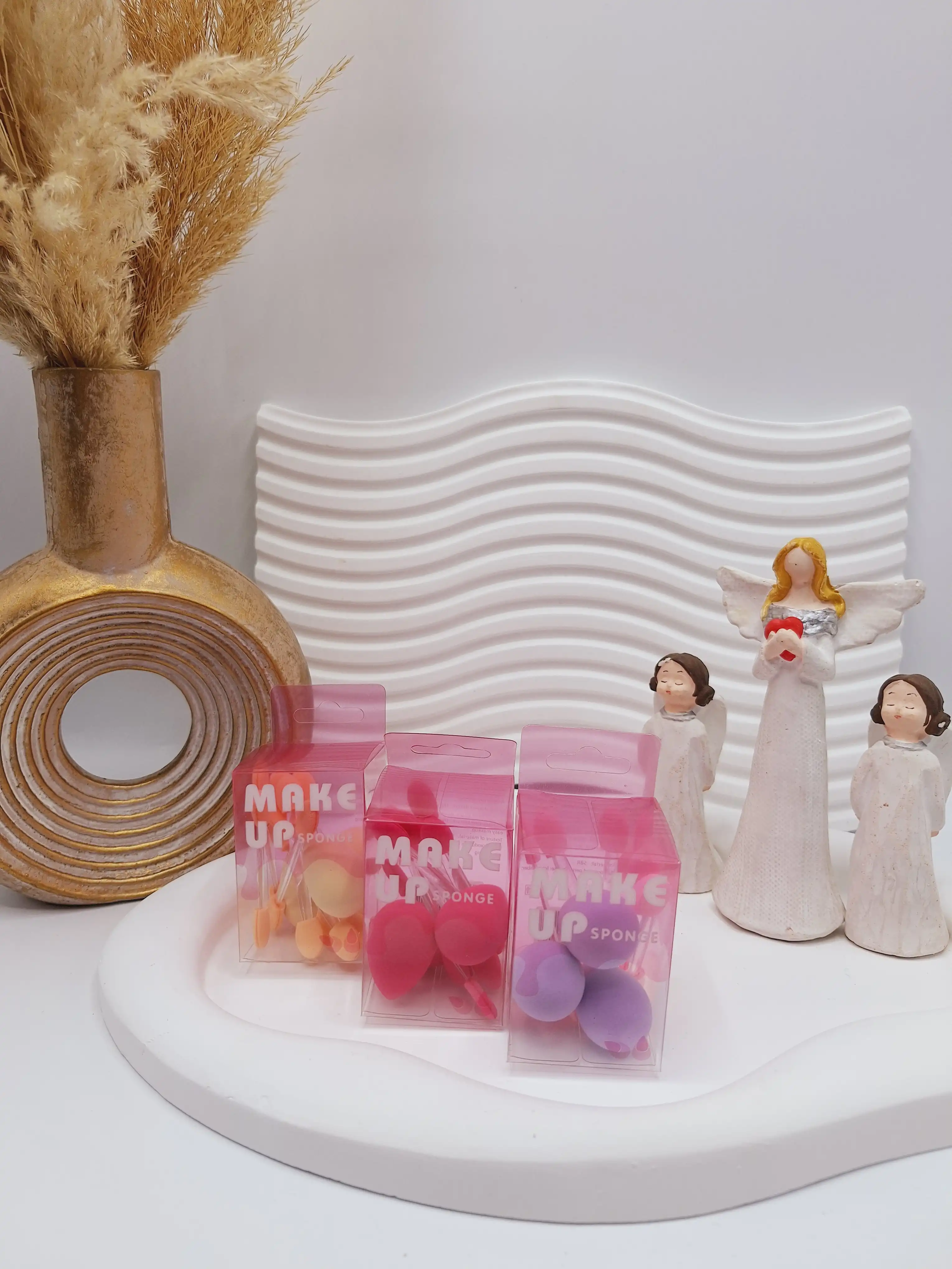 ست پد کانسیلر گوگولی همراه با پد سایه MAKE UP