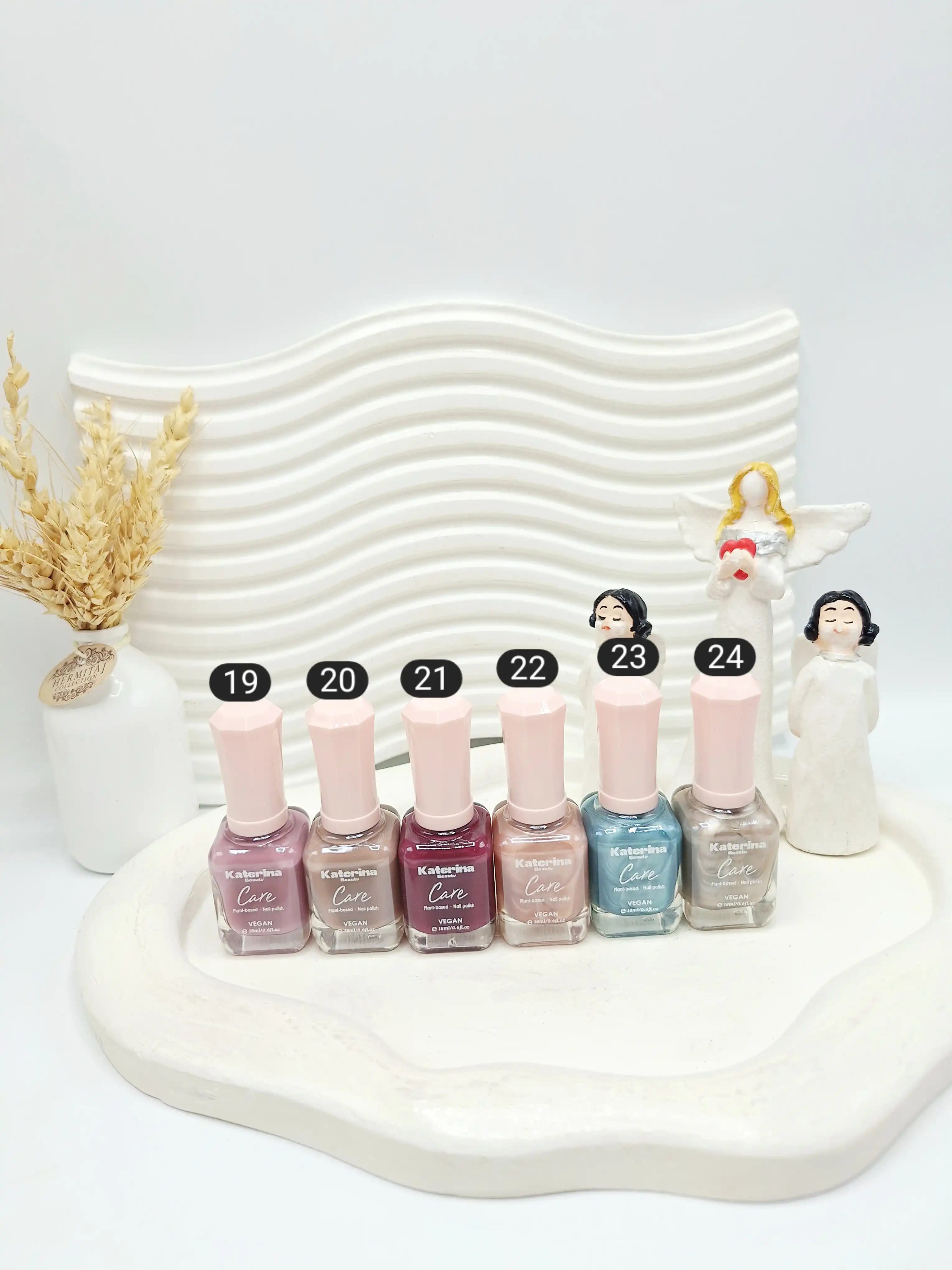 لاک ناخن پرطرفدار و زیبا کاترینا کد 0197