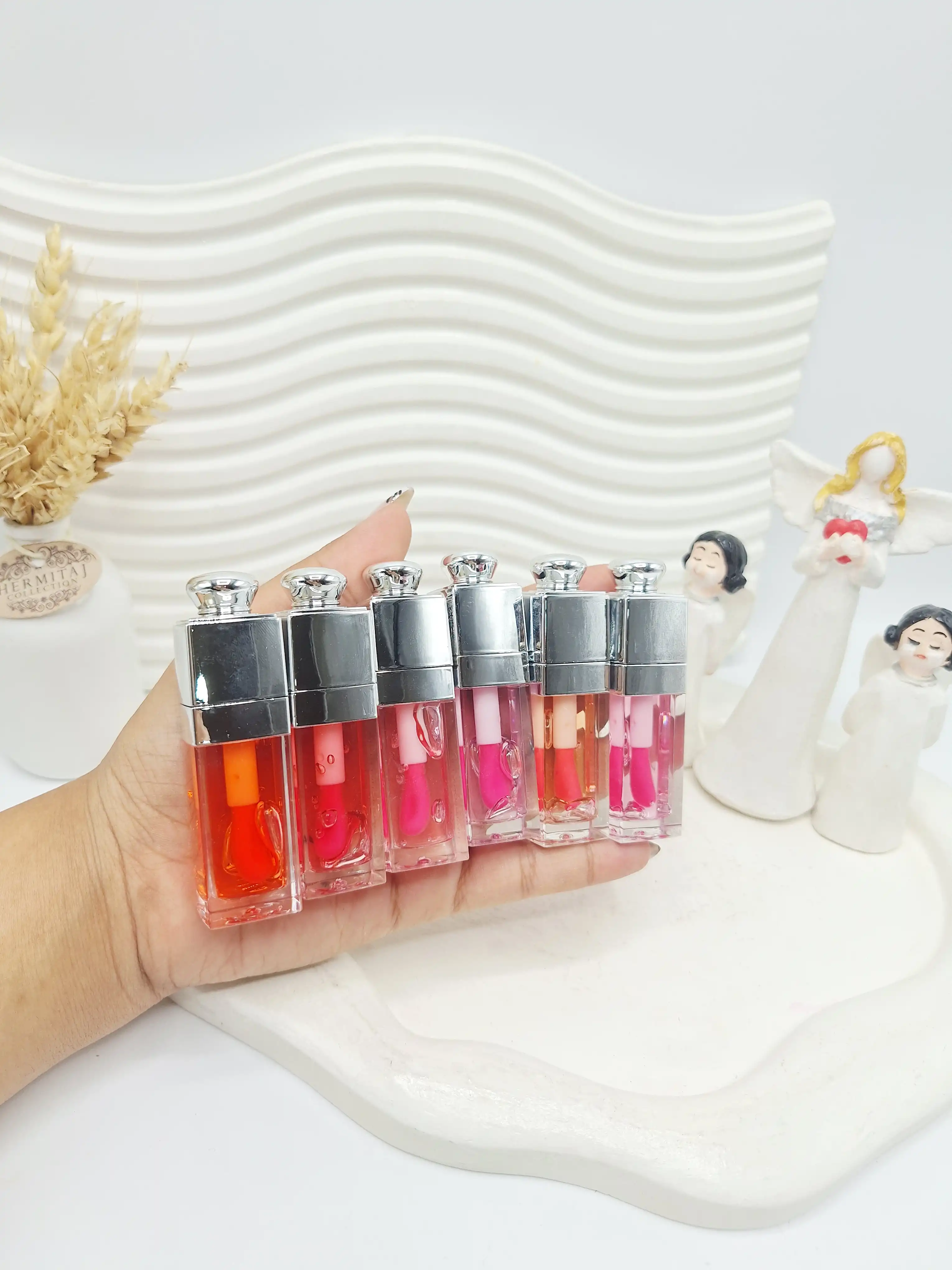 لیپ اویل حرارتی فوق العاده زیبا برند KISS OFRA کد 6102